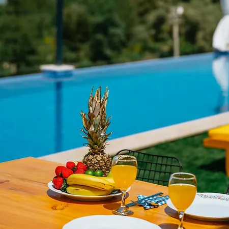 Ay Isigi Kalkan * Каш